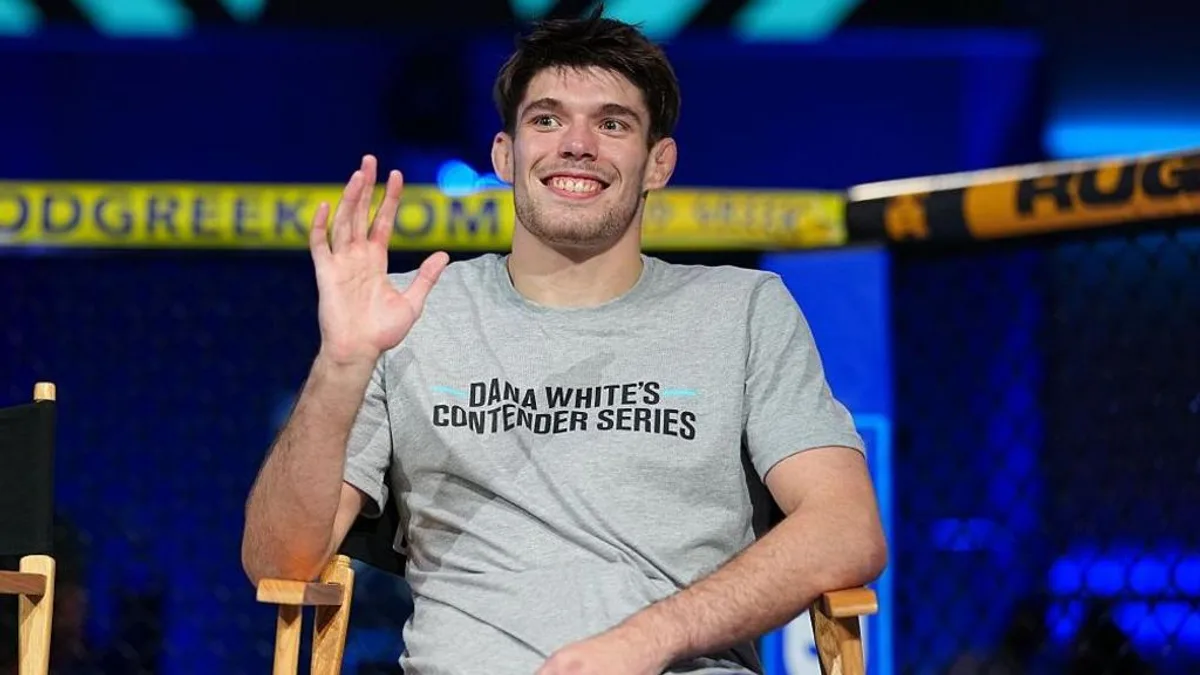 George Staines Stuns in 61 Seconds to Earn UFC Contract