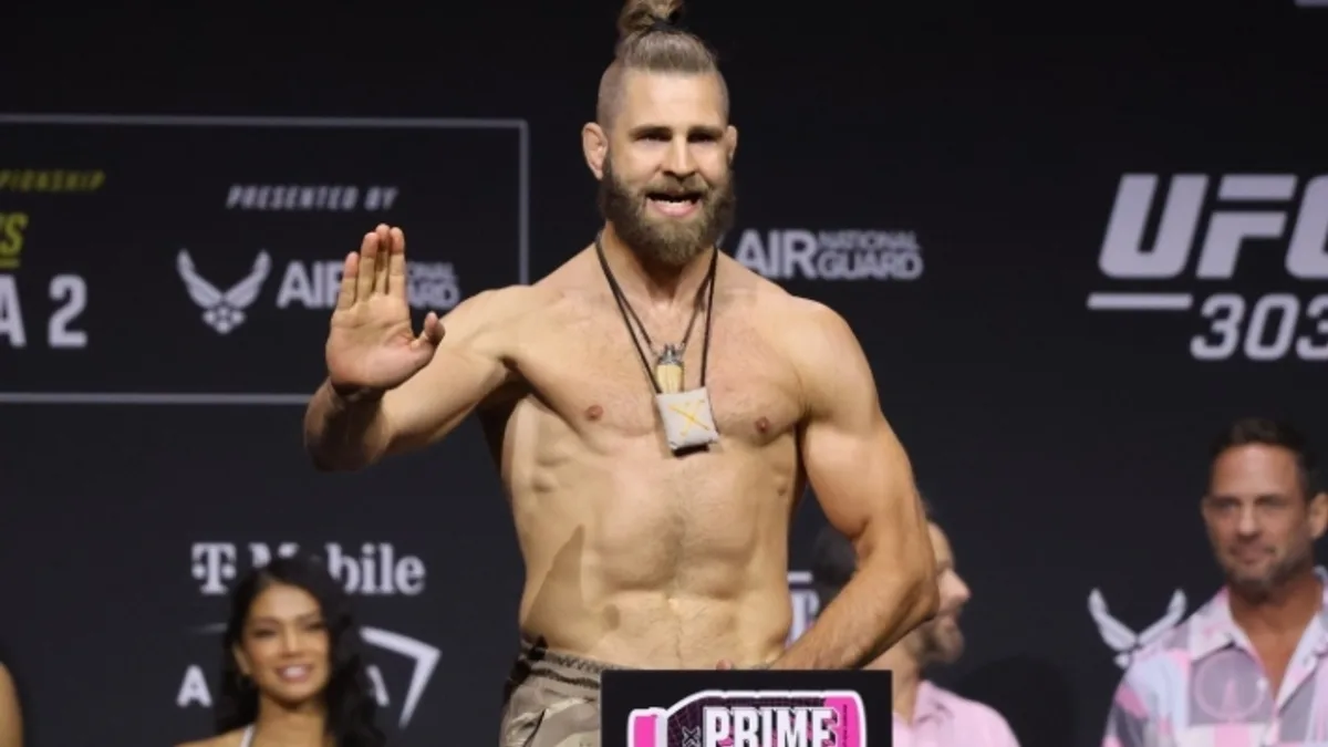 Jiri Prochazka vs Navajo Stirling Set for UFC Qatar Main Event
