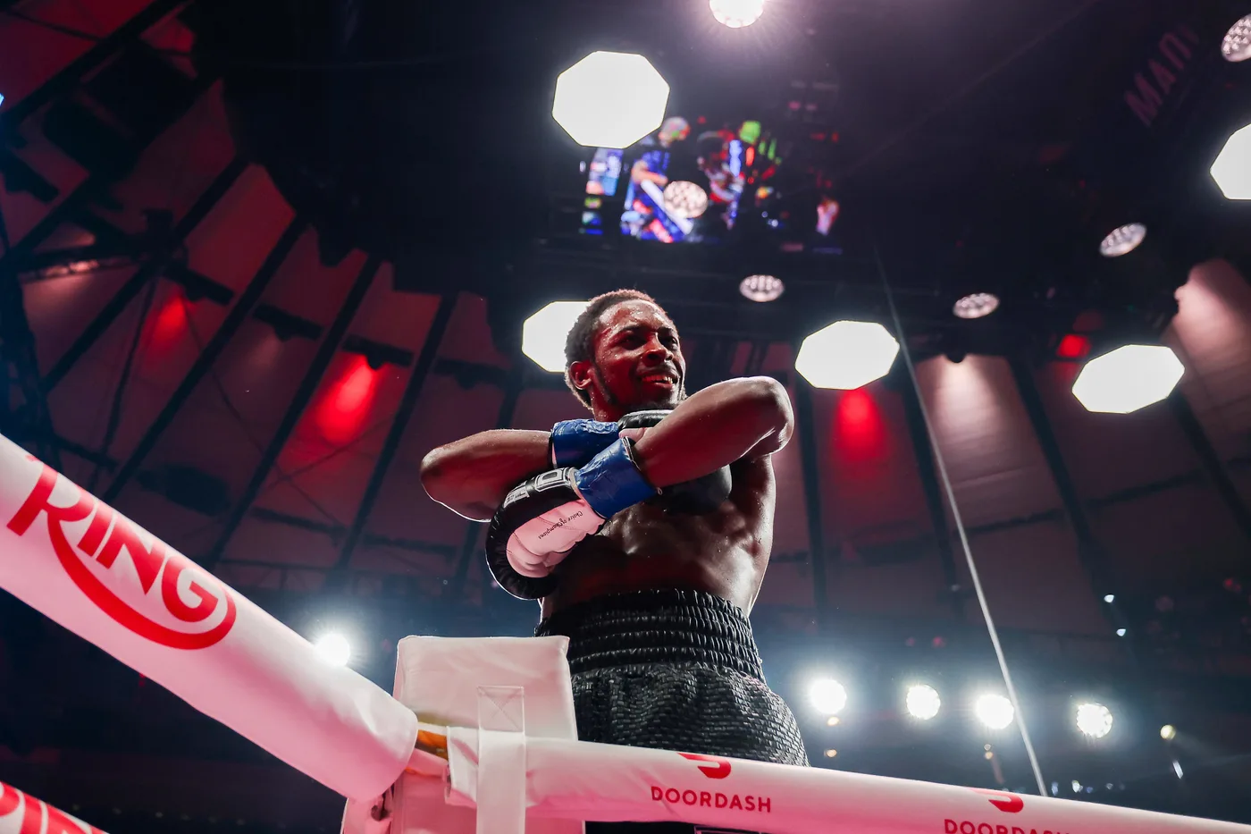 Top Rank Cut Ties With Keyshawn Davis After Release Request Top Rank Cut Ties With Keyshawn Davis After Release Request