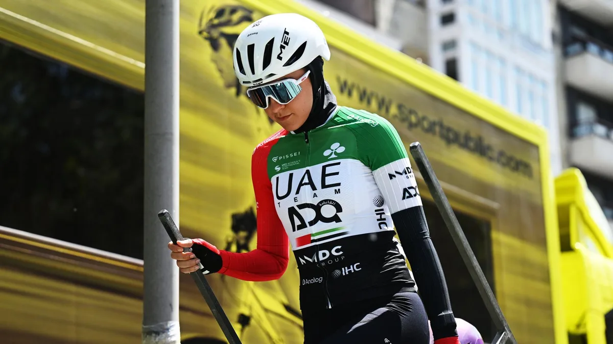 Safiya Al Sayegh Retires From Cycling For Religious Reasons