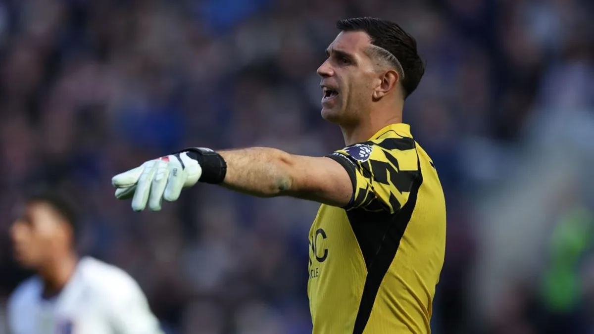Martinez Targets Return in Weeks After Jaw Operation