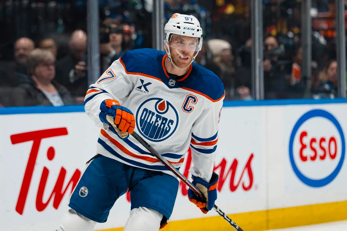 McDavid's Historic 26-Point Start Has Oilers Captain on 243-Point Pace McDavid's Historic 26-Point Start Has Oilers Captain on 243-Point Pace
