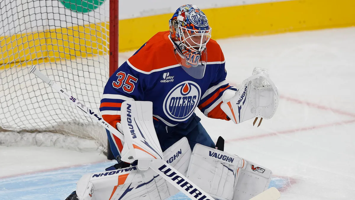Oilers Goaltending Woes Return as Jarry Struggles in Opener
