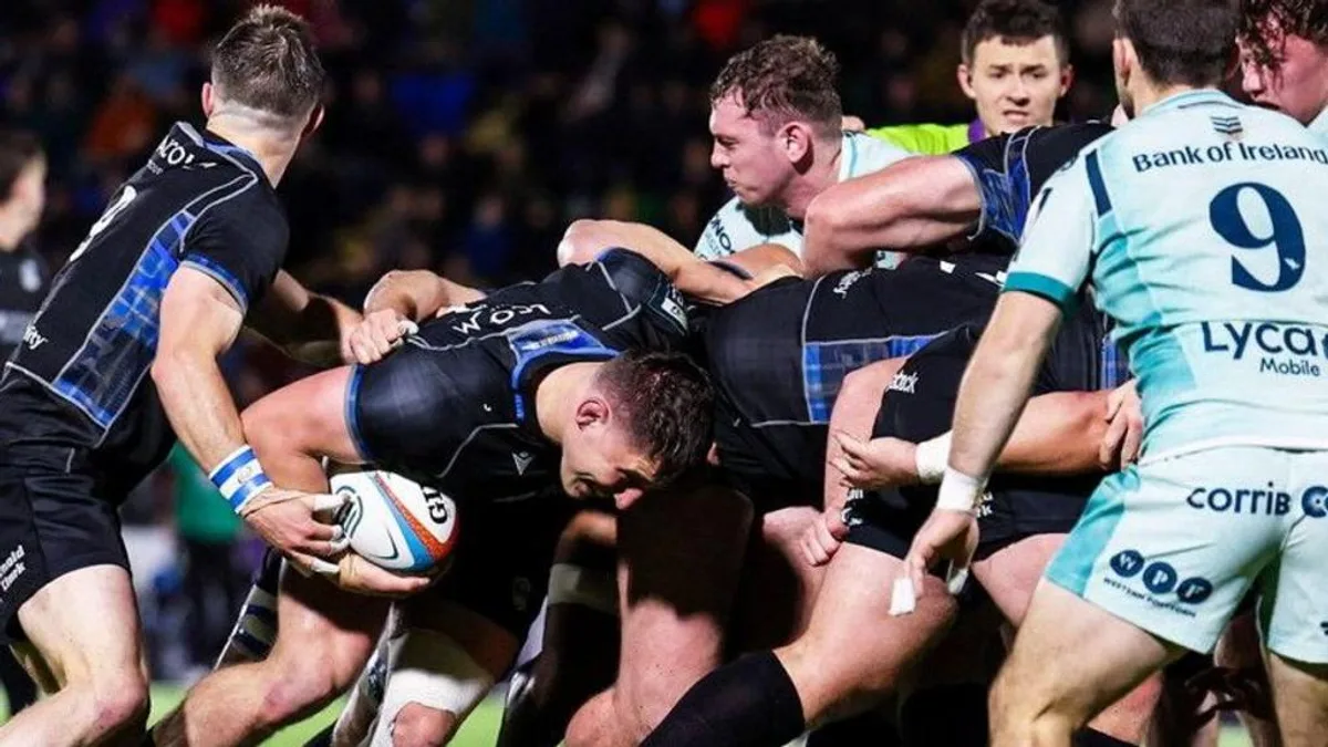 Glasgow Warriors Power Past Connacht to Stay Unbeaten in URC