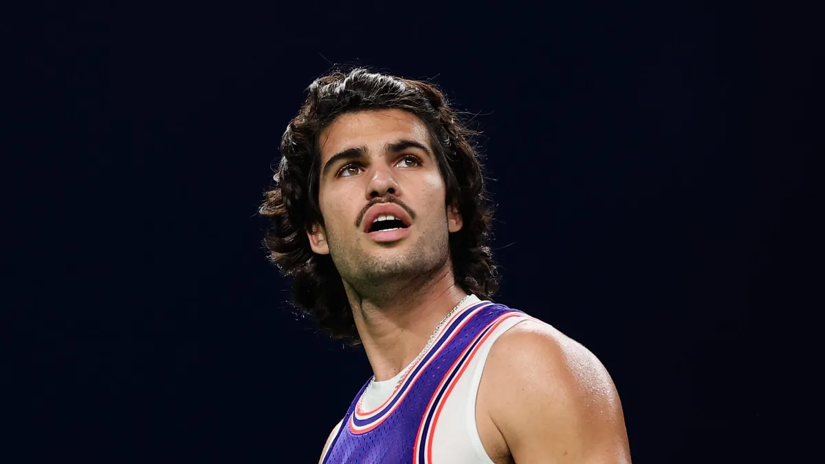 Alcaraz Takes Vienna Wildcard to Boost Paris Masters Bid