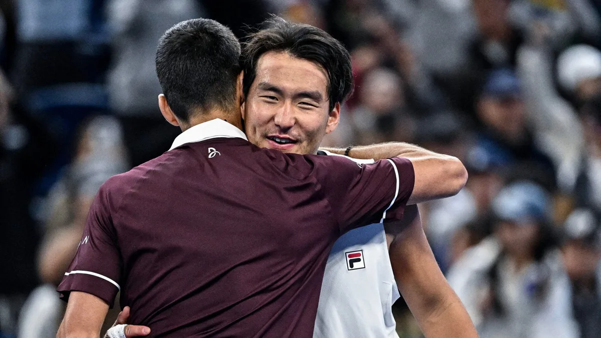 Djokovic Praises Bu After Surviving Beijing Three-Set Battle