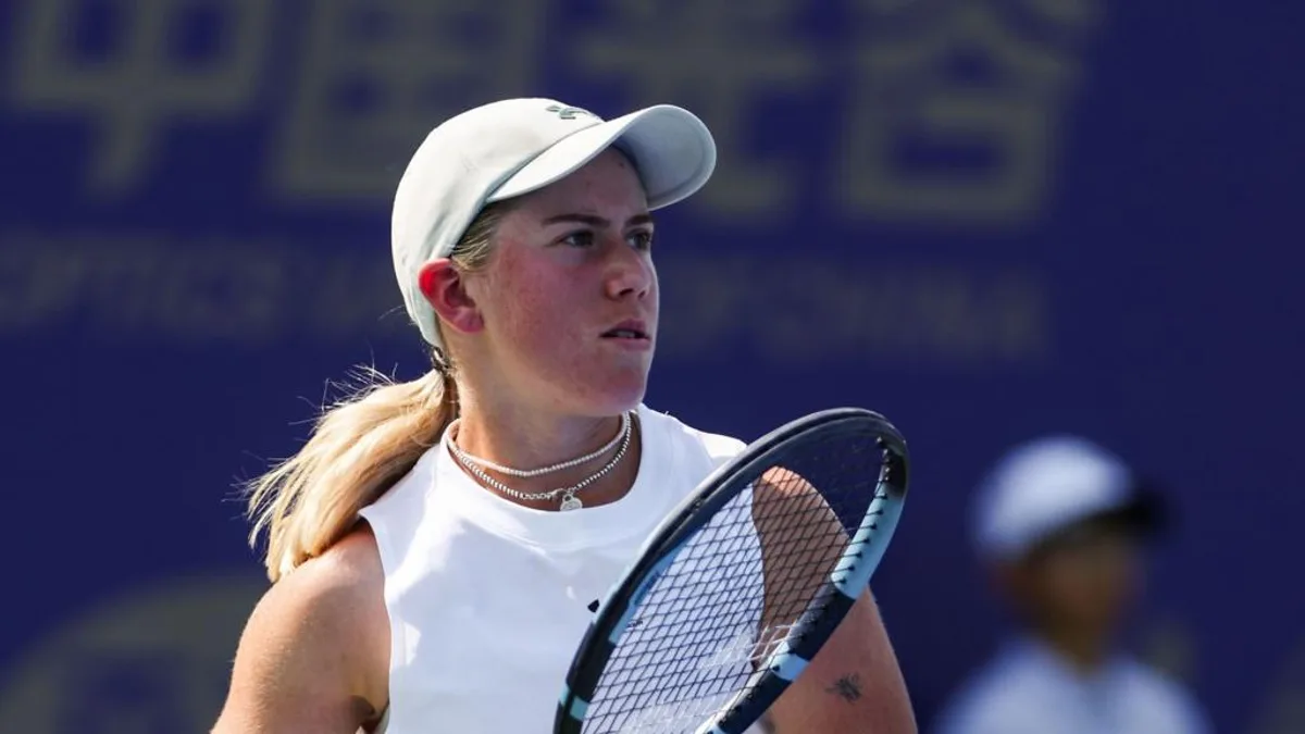 Kartal Thumps Paolini 6-2 6-0 to Reach Wuhan Quarters