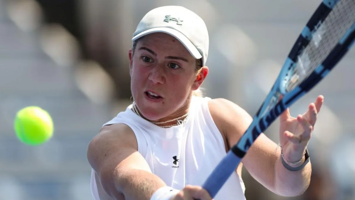 Sonay Kartal Stuns Bencic in Wuhan Open Upset Victory